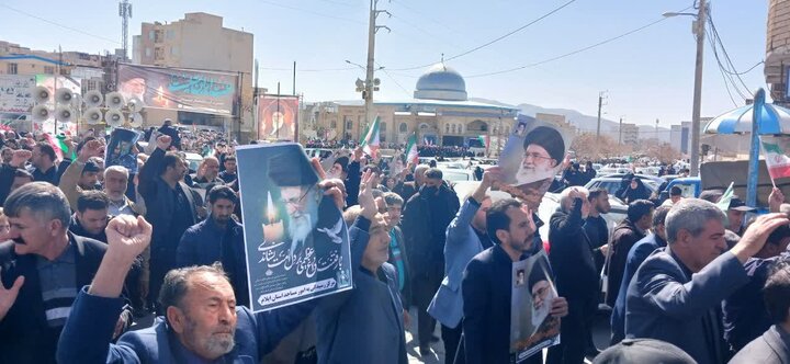 نمازگزاران ایلامی جنایات رژیم صهیونیستی را محکوم کردند