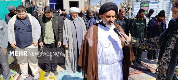 جمعه‌ای که تاریخ را در آغوش کشید؛ خروش لرستانی‌ها در سوگ رهبر شهید
