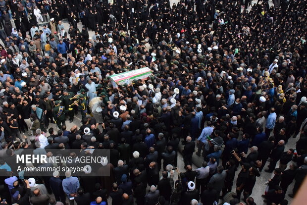 تشییع شهید مدافع وطن در زابل