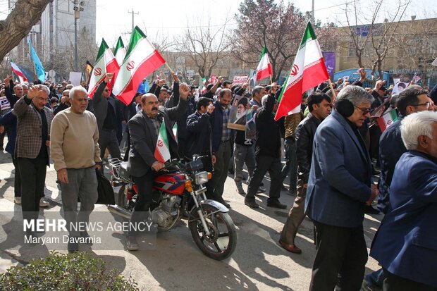 راهپیمایی مردم بجنورد در محکومیت حملات آمریکایی - صهیونیستی