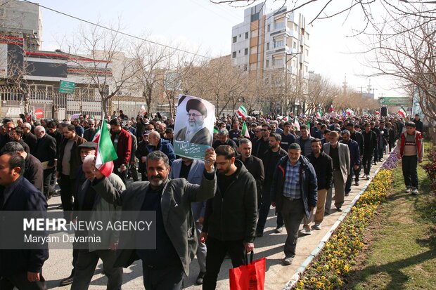 راهپیمایی مردم بجنورد در محکومیت حملات آمریکایی - صهیونیستی