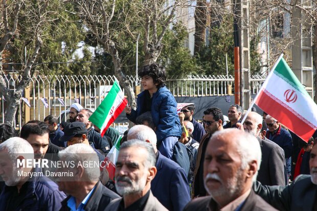 راهپیمایی مردم بجنورد در محکومیت حملات آمریکایی - صهیونیستی