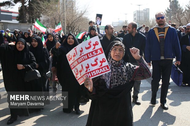 راهپیمایی مردم بجنورد در محکومیت حملات آمریکایی - صهیونیستی
