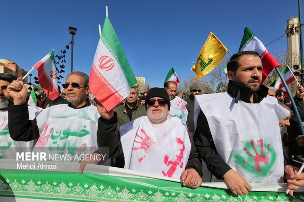راهپیمایی مردم زنجان در محکومیت حملات آمریکایی - صهیونیستی