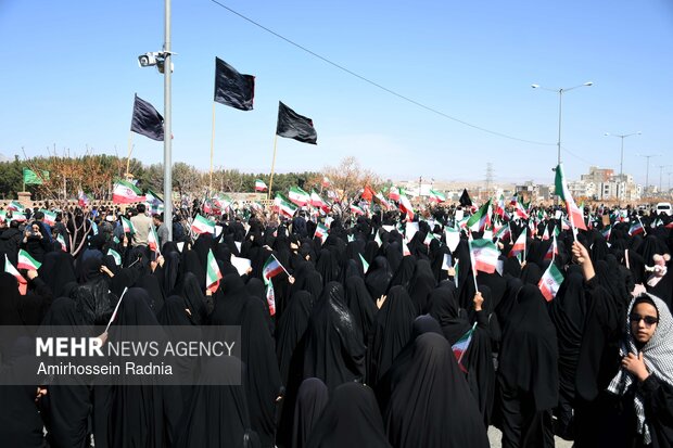 راهپیمایی مردم بیرجند در محکومیت حملات آمریکایی - صهیونیستی