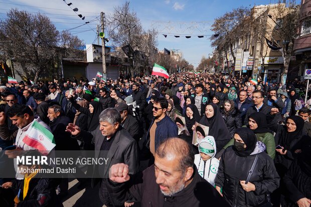 راهپیمایی مردم اردبیل در محکومیت حملات آمریکایی - صهیونیستی