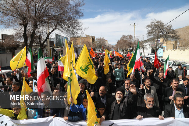 راهپیمایی مردم شهرکرد در محکومیت حملات آمریکایی - صهیونیستی