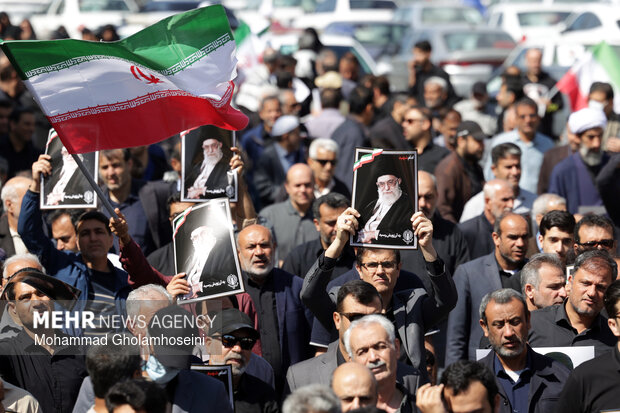 راهپیمایی مردم بوشهر در محکومیت حملات آمریکایی - صهیونیستی