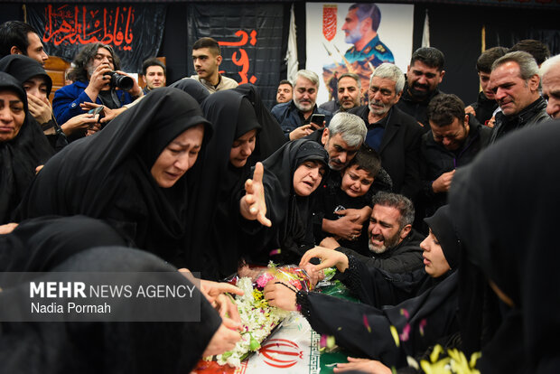 وداع با پیکر مطهر شهدای جنگ رمضان در کرج