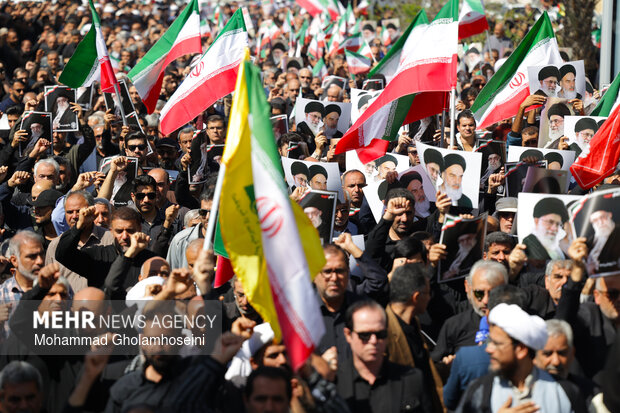 راهپیمایی مردم بوشهر در محکومیت حملات آمریکایی - صهیونیستی