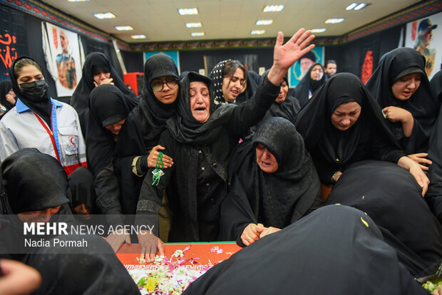 وداع با پیکر مطهر شهدای جنگ رمضان در کرج