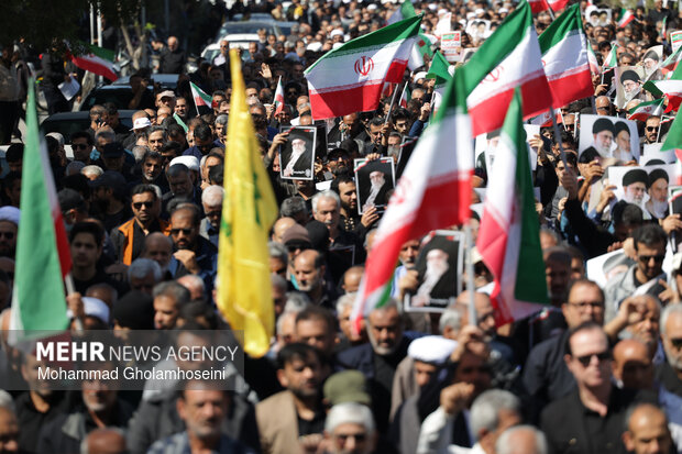 راهپیمایی مردم بوشهر در محکومیت حملات آمریکایی - صهیونیستی