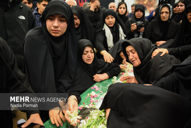 وداع با پیکر مطهر شهدای جنگ رمضان در کرج