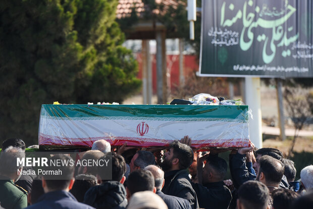 وداع با پیکر مطهر شهدای جنگ رمضان در کرج