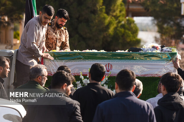 وداع با پیکر مطهر شهدای جنگ رمضان در کرج