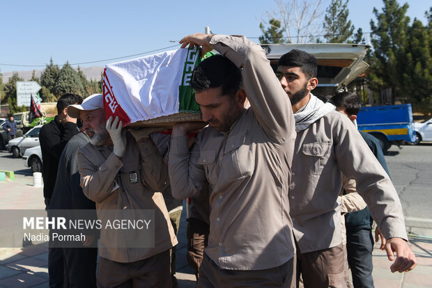 وداع با پیکر مطهر شهدای جنگ رمضان در کرج