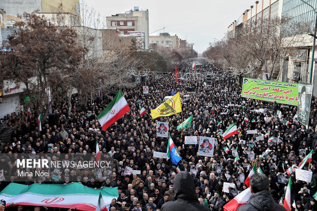 راهپیمایی مردم تبریز در محکومیت حملات آمریکایی - صهیونیستی