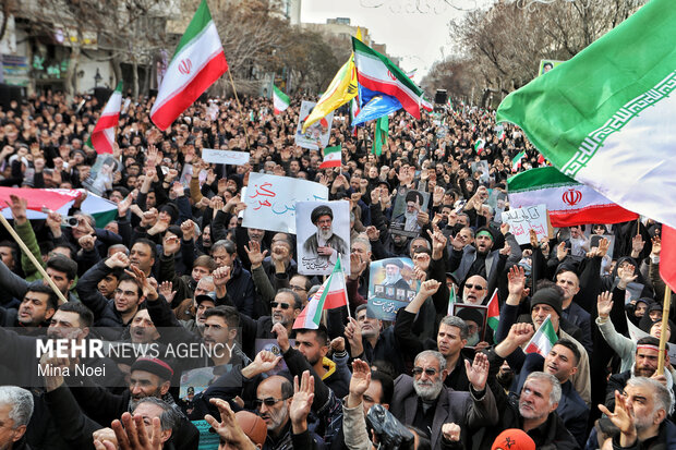 راهپیمایی مردم تبریز در محکومیت حملات آمریکایی - صهیونیستی