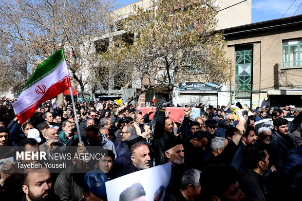راهپیمایی مردم همدان در محکومیت حملات آمریکایی - صهیونیستی