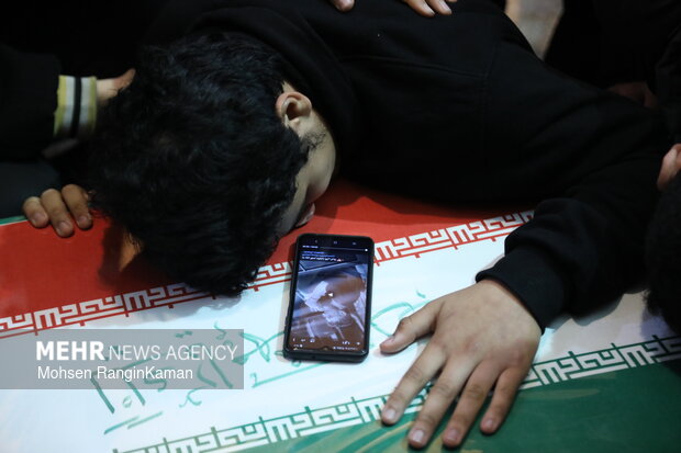 وداع با پیکر شهدای حملات صهیونی-آمریکایی