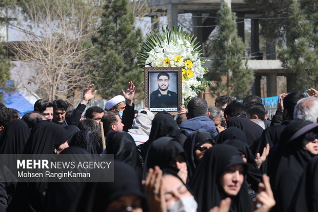 وداع با پیکر شهدای حملات صهیونی-آمریکایی