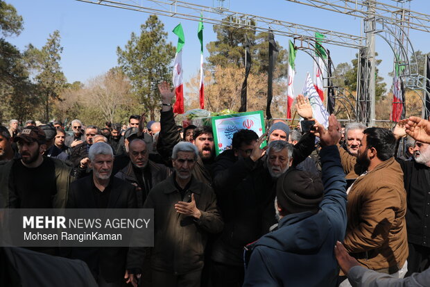 وداع با پیکر شهدای حملات صهیونی-آمریکایی