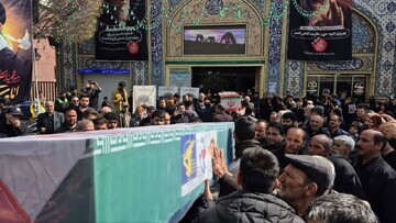 روایتی از مراسم تشییع پیکر ۴ شهید در مشهد