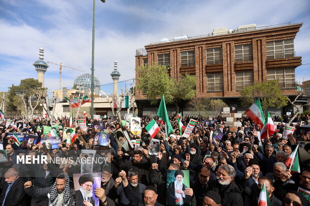 راهپیمایی مردم اصفهان در محکومیت حملات آمریکایی - صهیونیستی