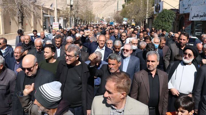 دهلران در شب هشتم سوگ رهبر شهید انقلاب اسلامی