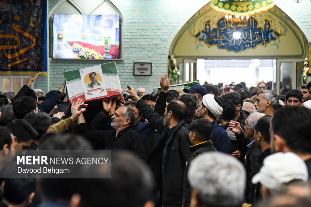 تشییع پیکر مطهر ۴ شهید اقتدار ایران در مشهد