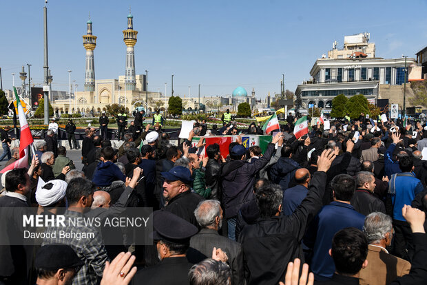 تشییع پیکر مطهر ۴ شهید اقتدار ایران در مشهد