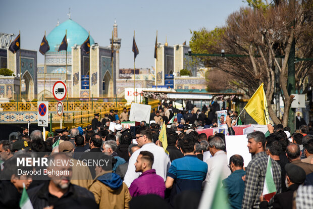 تشییع پیکر مطهر ۴ شهید اقتدار ایران در مشهد