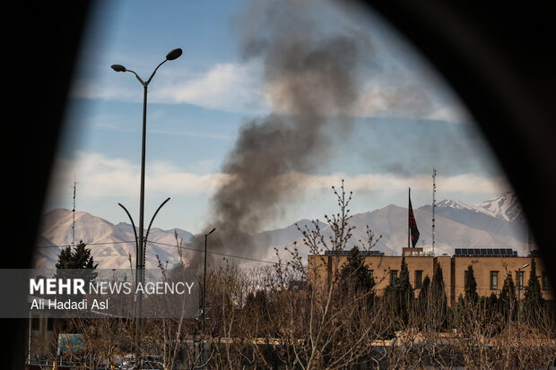 حمله و تجاوز آمریکایی صهیونی به نمایندگی ایران خودرو در غرب تهران