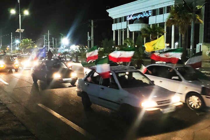 رژه کاروان خودرویی در زاهدان
