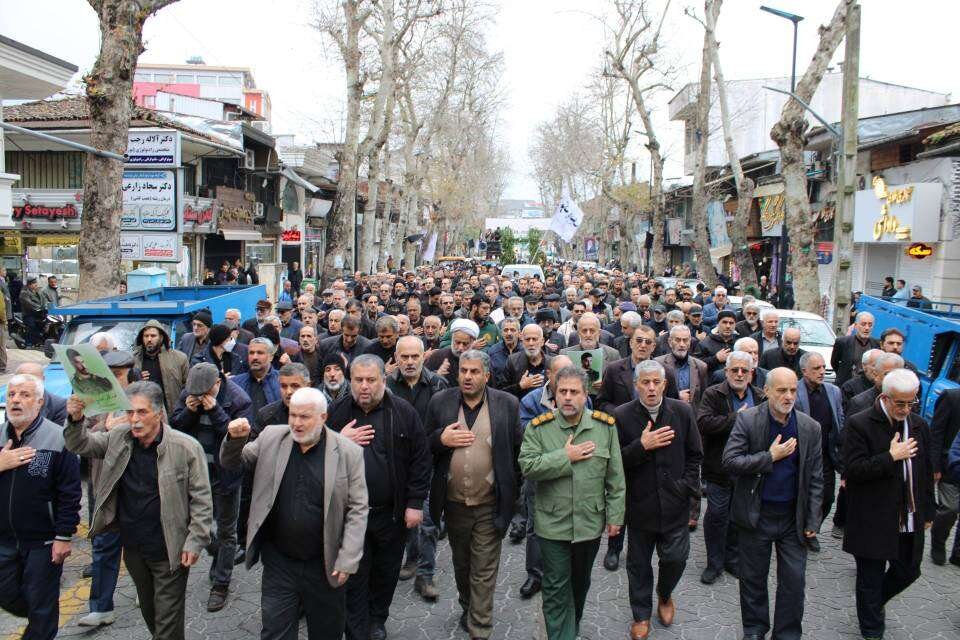 تشییع پیکر شهید «محمد تیماسبی» در لاهیجان تشییع پیکر شهید «محمد تیماسبی» در لاهیجان