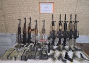 تفكيك عصابة منظمة لتهريب السلاح والذخيرة لصالح العدو