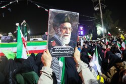 حماسه گنابادی ها در هفدهمین شب اجتماع شبانه