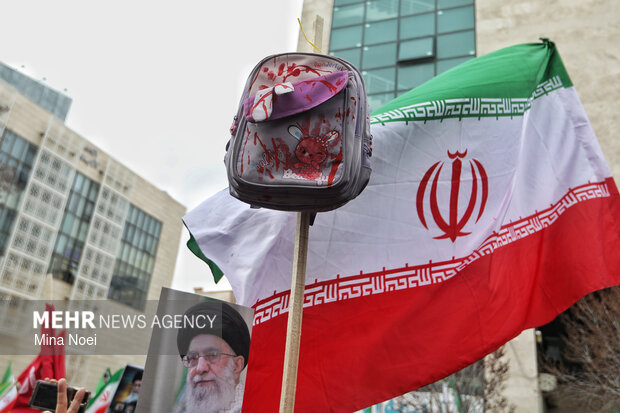 اجتماع بانوان انقلابی تبریز در خونخواهی قائد اُمّت