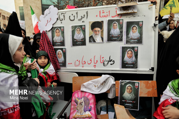 اجتماع بانوان انقلابی تبریز در خونخواهی قائد اُمّت