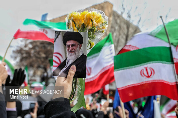 اجتماع بانوان انقلابی تبریز در خونخواهی قائد اُمّت