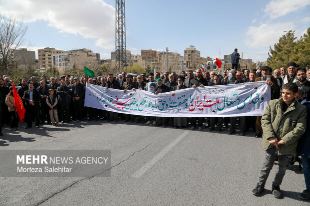 تشییع پیکر شهید «اردشیر رئیسی دهکردی» در شهرکرد