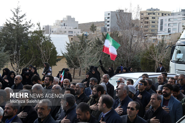 تشییع پیکر شهید «اردشیر رئیسی دهکردی» در شهرکرد