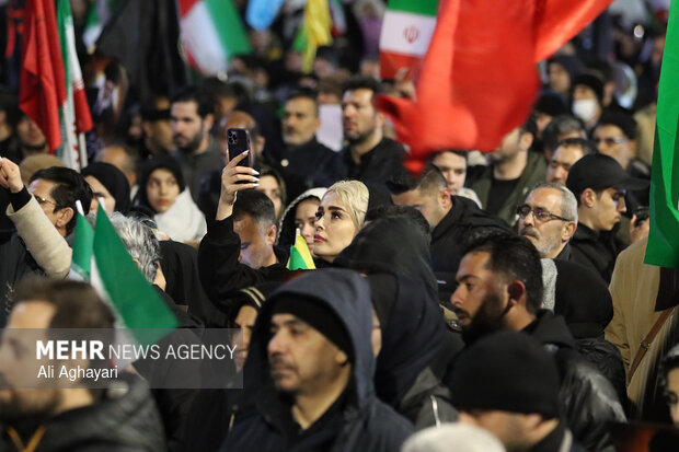 سوگواری مردم ارومیه در هفتمین روز شهادت امام اُمّت