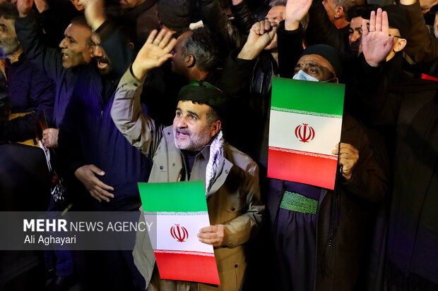 سوگواری مردم ارومیه در هفتمین روز شهادت امام اُمّت