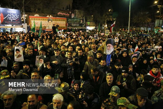 اجتماع بجنوردی‌ها در هفتمین روز شهادت رهبر انقلاب