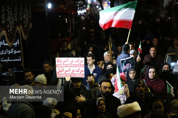 اجتماع بجنوردی‌ها در هفتمین روز شهادت رهبر انقلاب