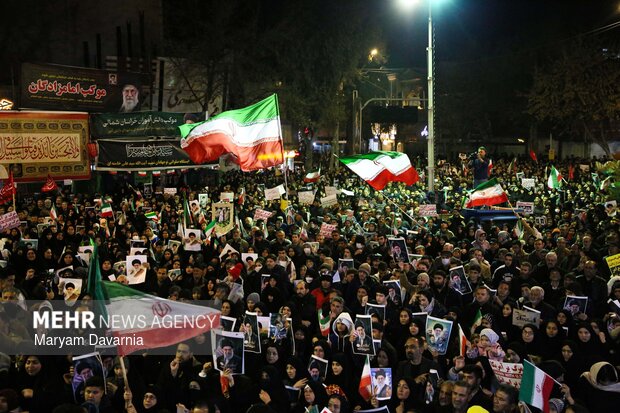 اجتماع بجنوردی‌ها در هفتمین روز شهادت رهبر انقلاب