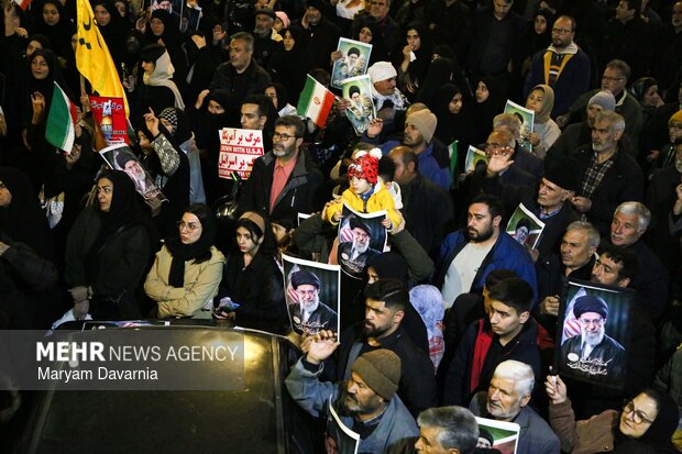 اجتماع بجنوردی‌ها در هفتمین روز شهادت رهبر انقلاب