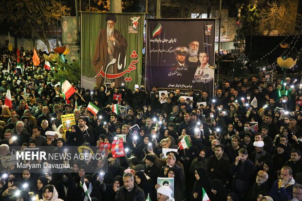 اجتماع بجنوردی‌ها در هفتمین روز شهادت رهبر انقلاب