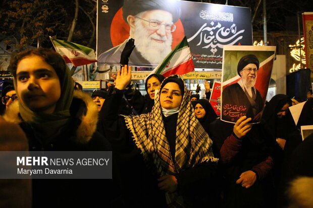 اجتماع بجنوردی‌ها در هفتمین روز شهادت رهبر انقلاب